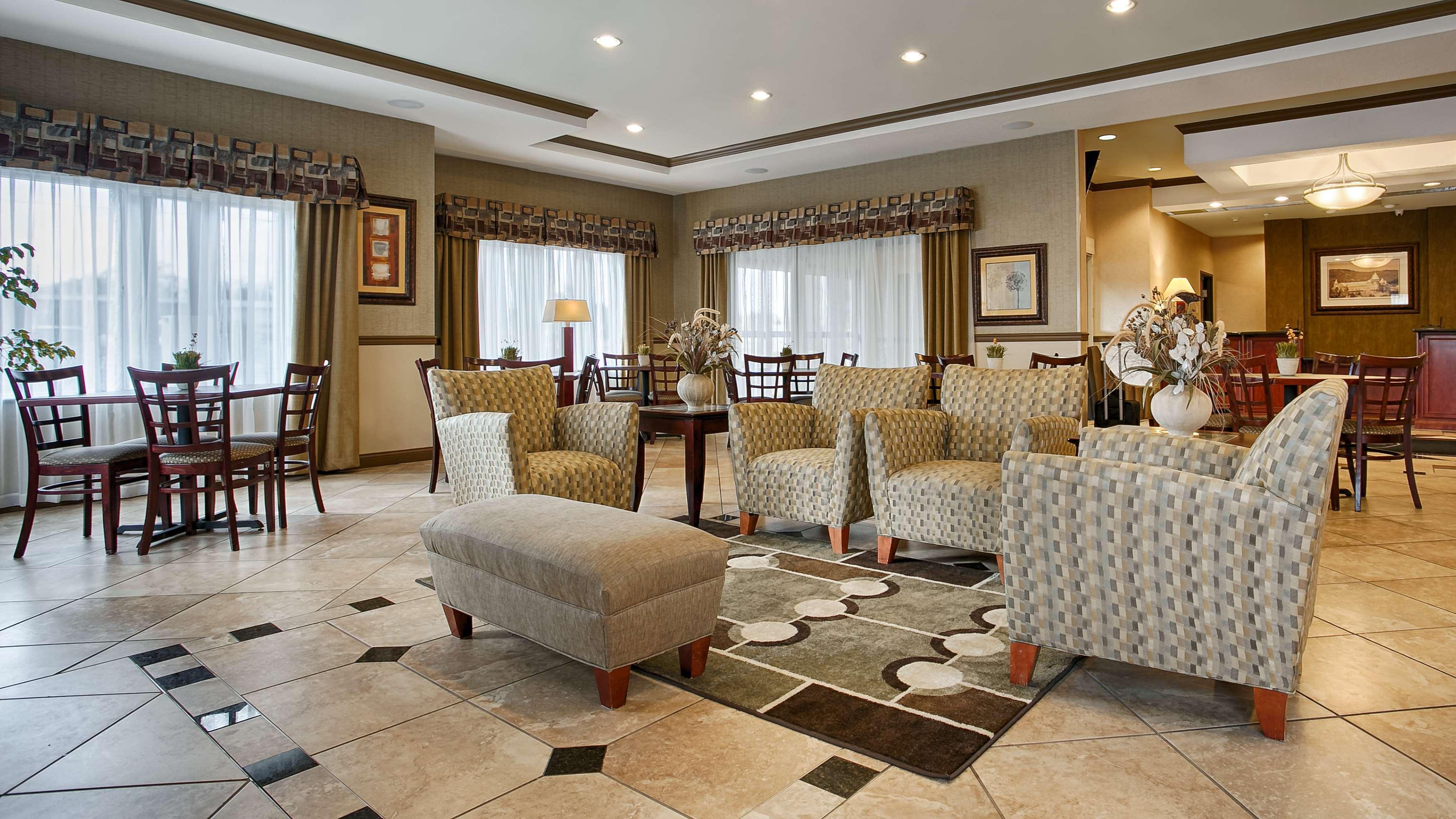 Best Western Plus Montezuma Inn And Suites Лас-Вегас Экстерьер фото