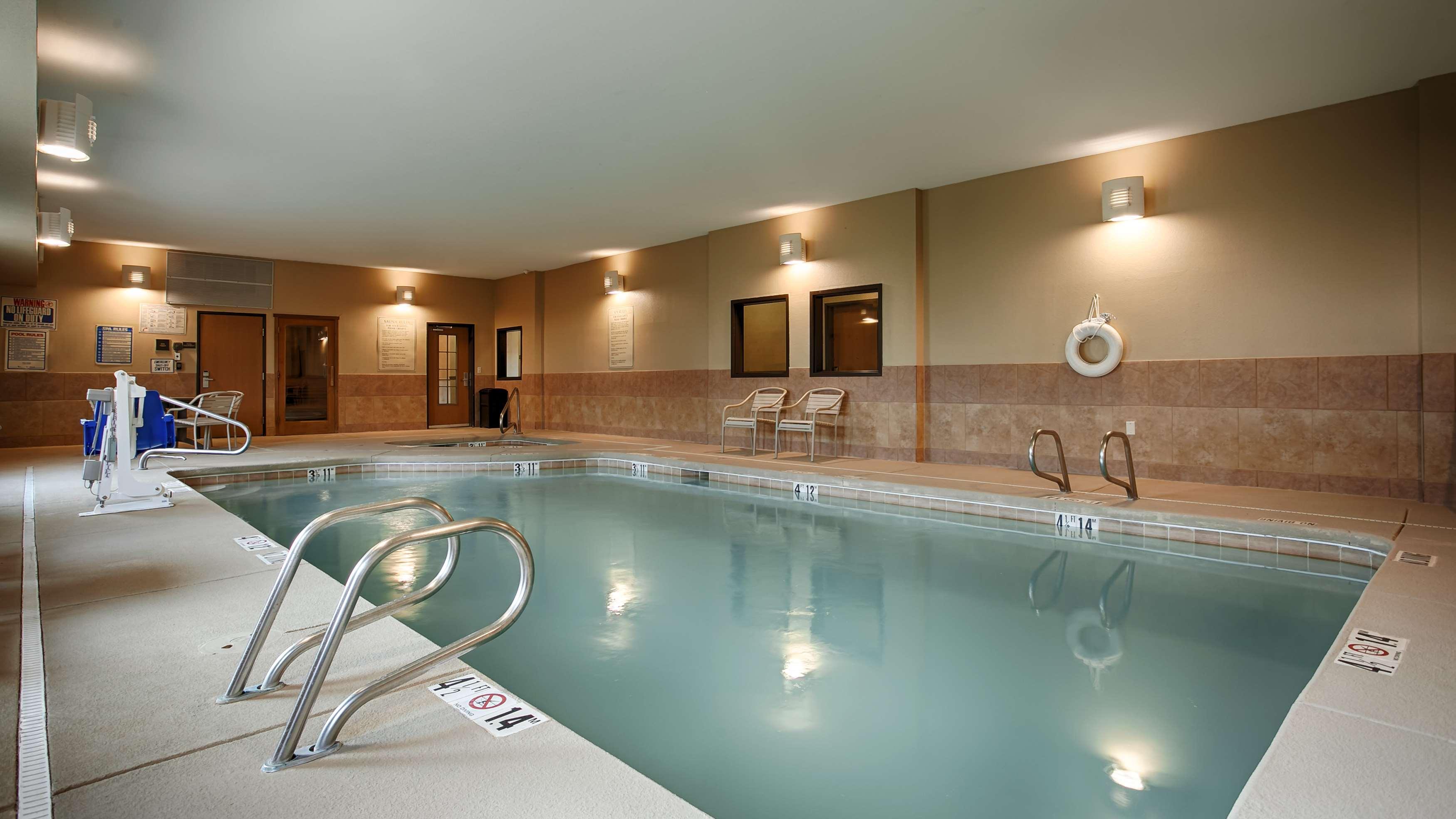 Best Western Plus Montezuma Inn And Suites Лас-Вегас Экстерьер фото