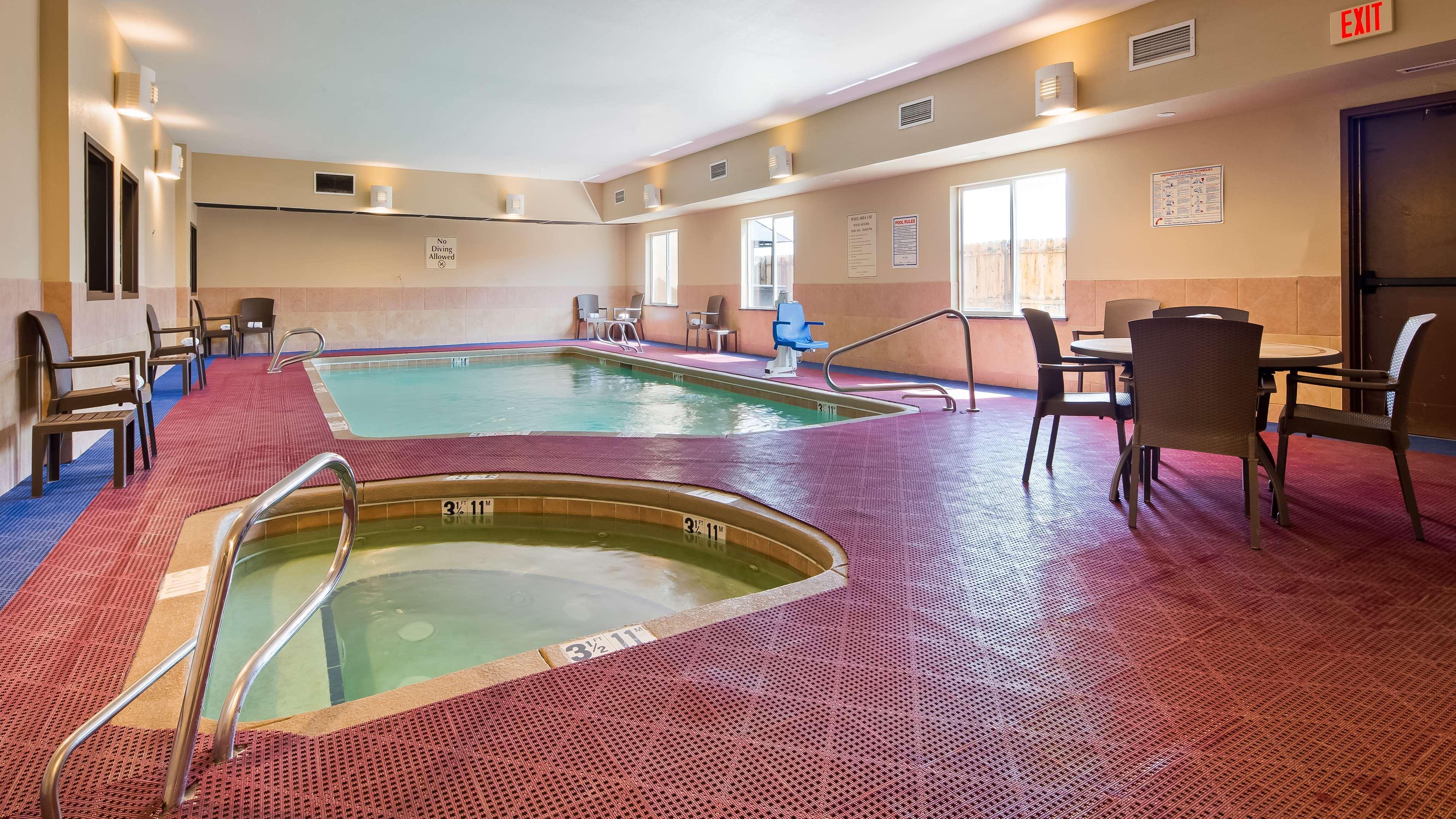 Best Western Plus Montezuma Inn And Suites Лас-Вегас Экстерьер фото